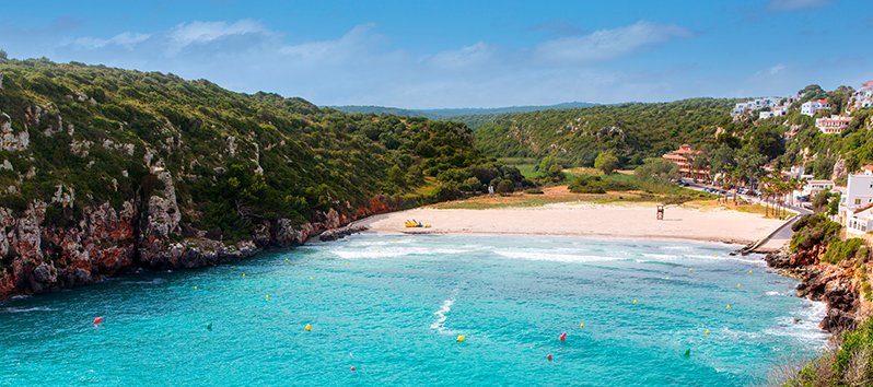 The amazing beaches in Menorca with a Blue Flag: highest quality
