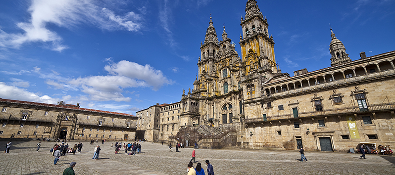 Plaza del Obradoiro (Santiago de Compostela), places to visit in Spain