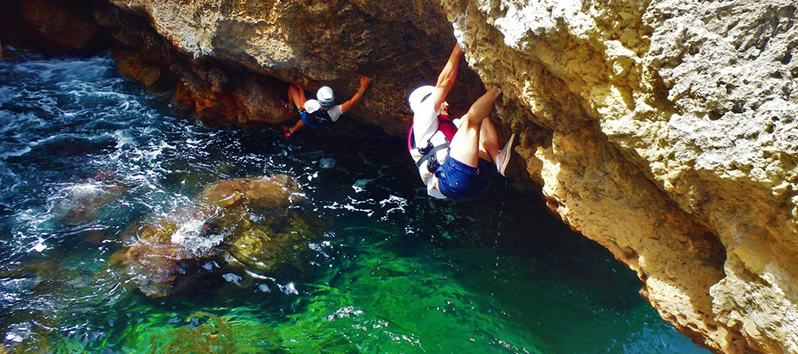 Places in Mallorca where to practice coasteering_Ferrer Hotels